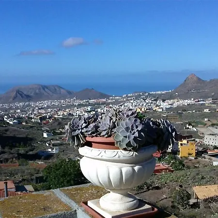 Casa La Fuente Casa de Férias *